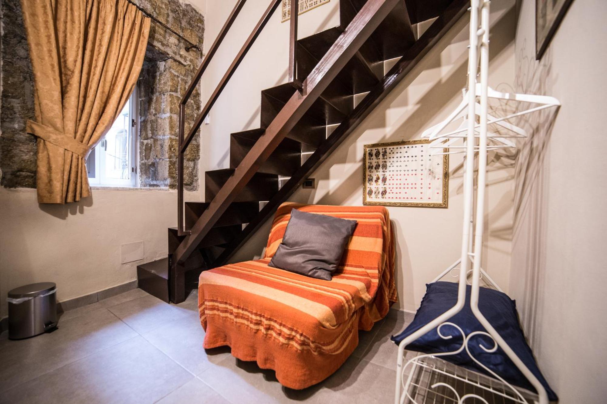 Colonna Bed Bed & Breakfast Naples Exterior photo