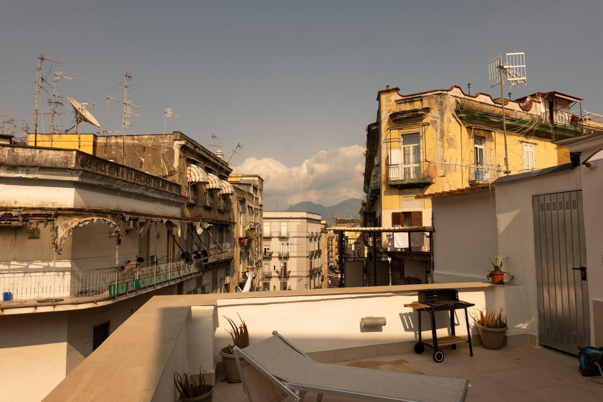 Colonna Bed Bed & Breakfast Naples Exterior photo