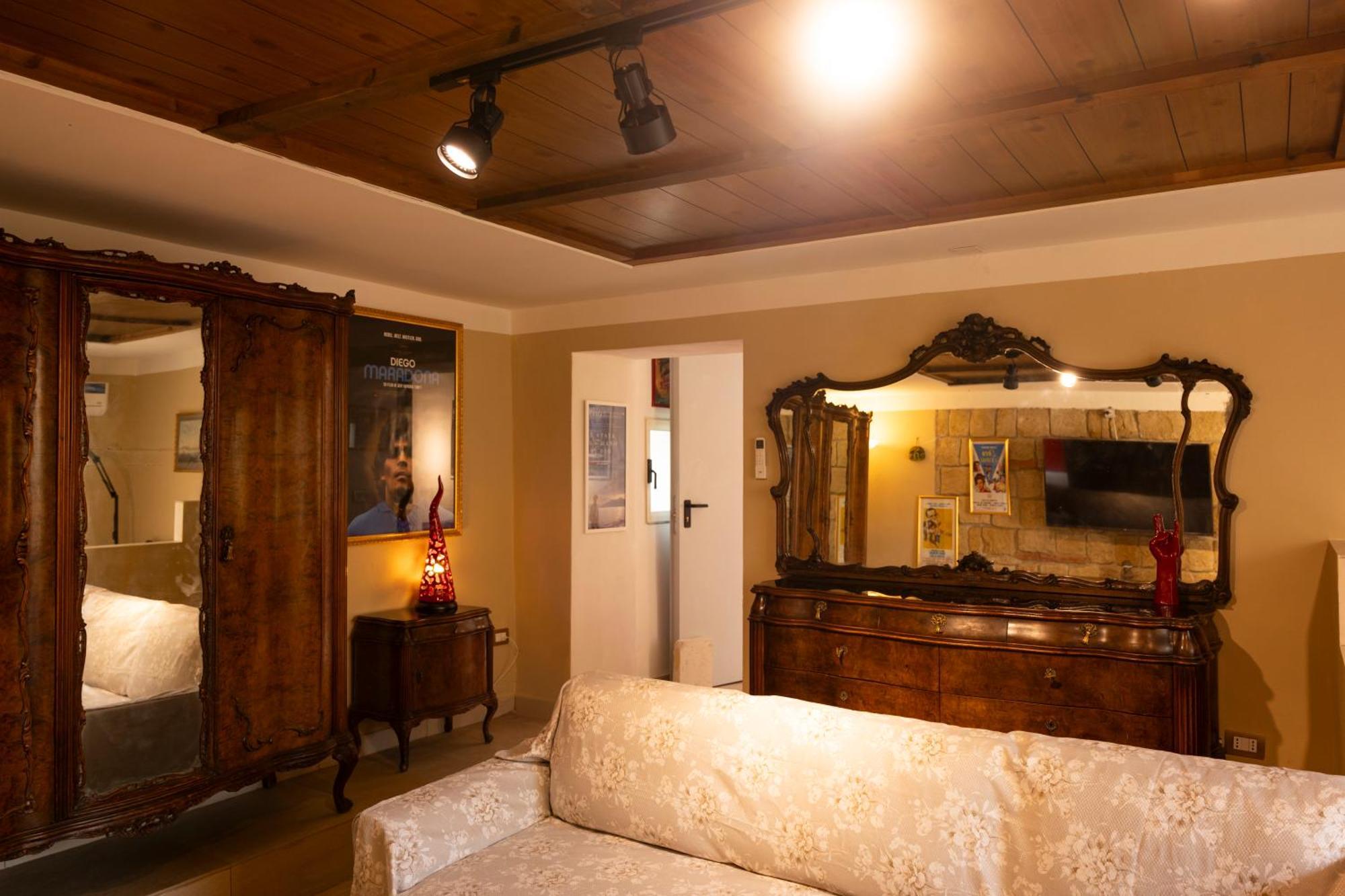Colonna Bed Bed & Breakfast Naples Exterior photo
