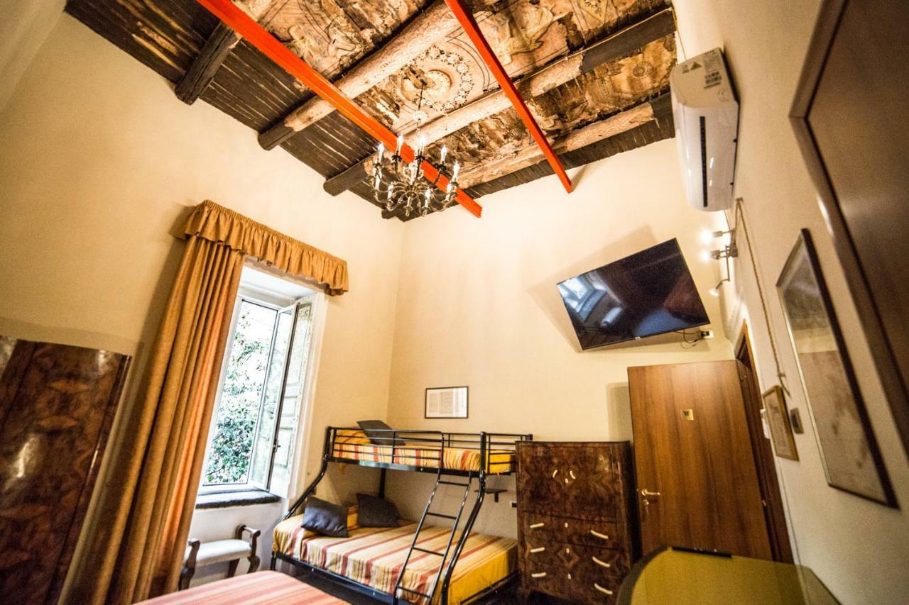 Colonna Bed Bed & Breakfast Naples Exterior photo
