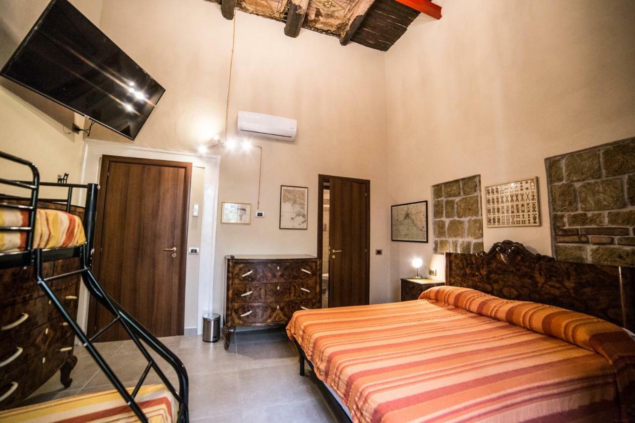 Colonna Bed Bed & Breakfast Naples Exterior photo