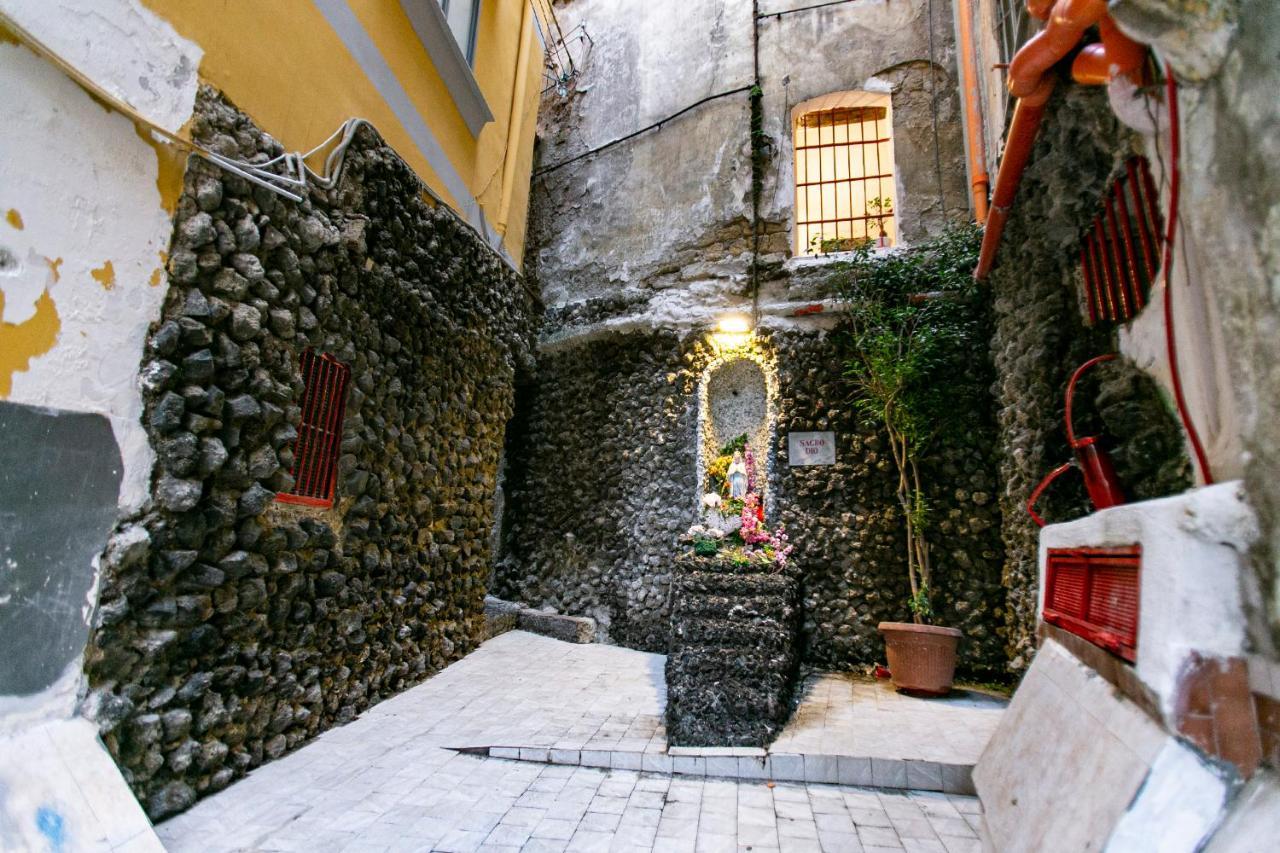 Colonna Bed Bed & Breakfast Naples Exterior photo